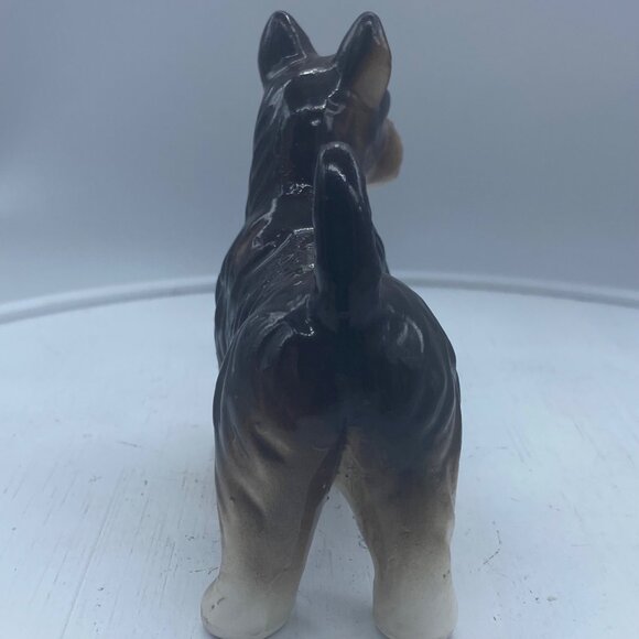 Vtg Scottish Terrier Figurine SCOTTIE 4" x 4" Glossy Collector Decor - Picture 5 of 8